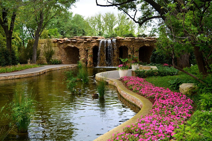 A Floral Escape in the City: Unveiling the Enchantment of the Dallas Arboretum and Botanical Garden