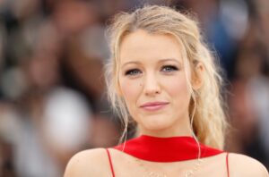 Book Bonanza Heats Up with Surprise Appearance by Blake Lively, Fuels Fan Frenzy for “It Ends With Us” Movie Release