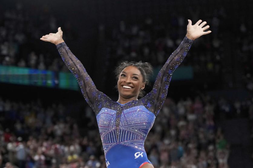 Simone Biles and Summer McIntosh Dominate Paris Olympics Day 6