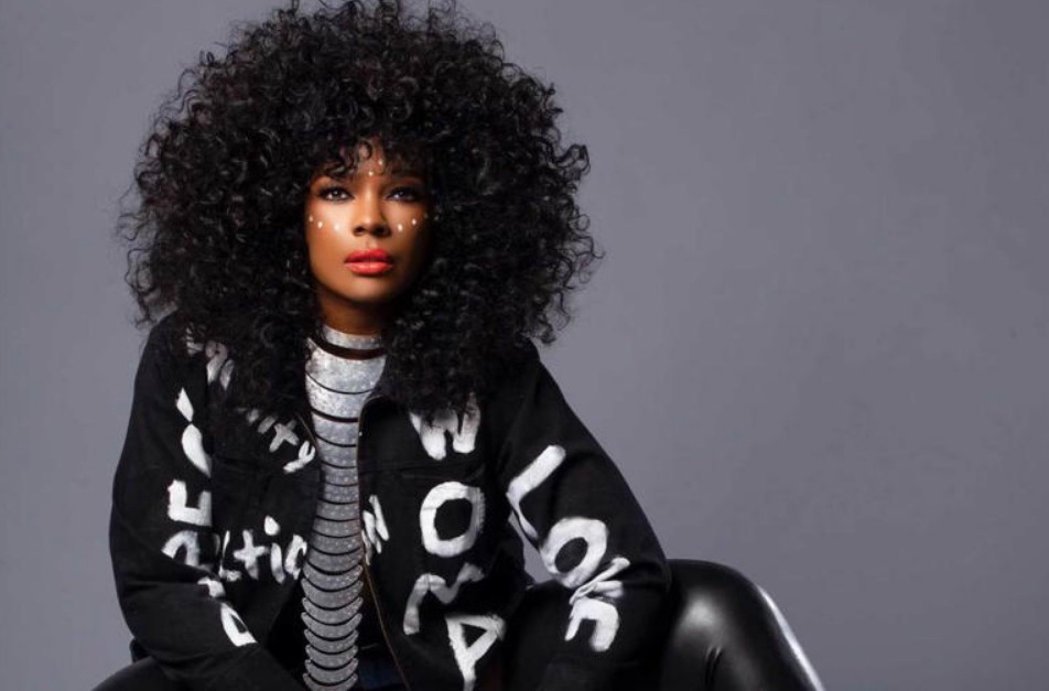 Syleena Johnson Discusses New Album 'Legacy' and Her Father's Influence image