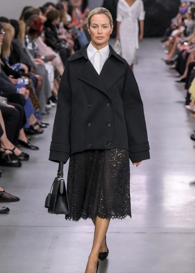 Michael Kors Showcases Rustic Elegance for Spring 2025 image 3