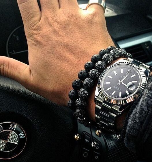 Mastering the Watch-Bracelet Combo: A Stylish Man's Guide image 1